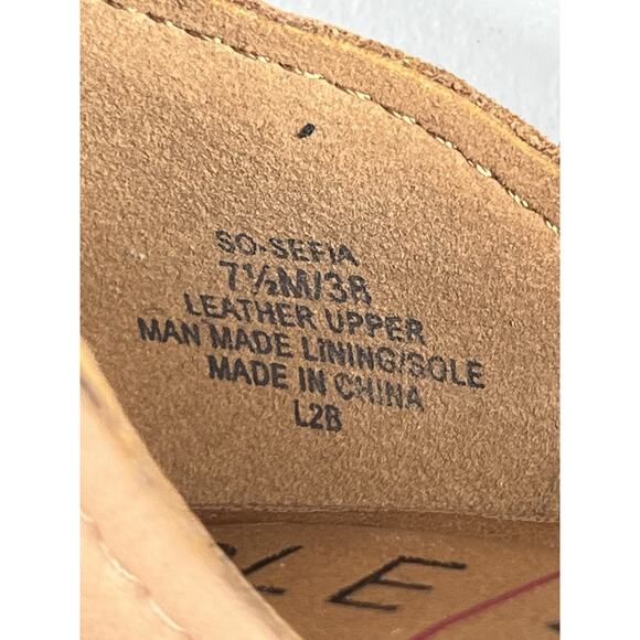 Sole Society Sefia Leather Shoes Womens 7.5 Beige Stack Heel Slip On Open Toe - Picture 11 of 11